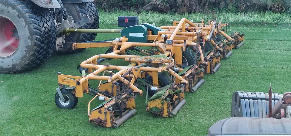 Kesmac 11 gang turf mower. for sale Kesmac 11 gang turf mower. for sale